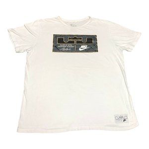 Nike White Graphic T-Shirt